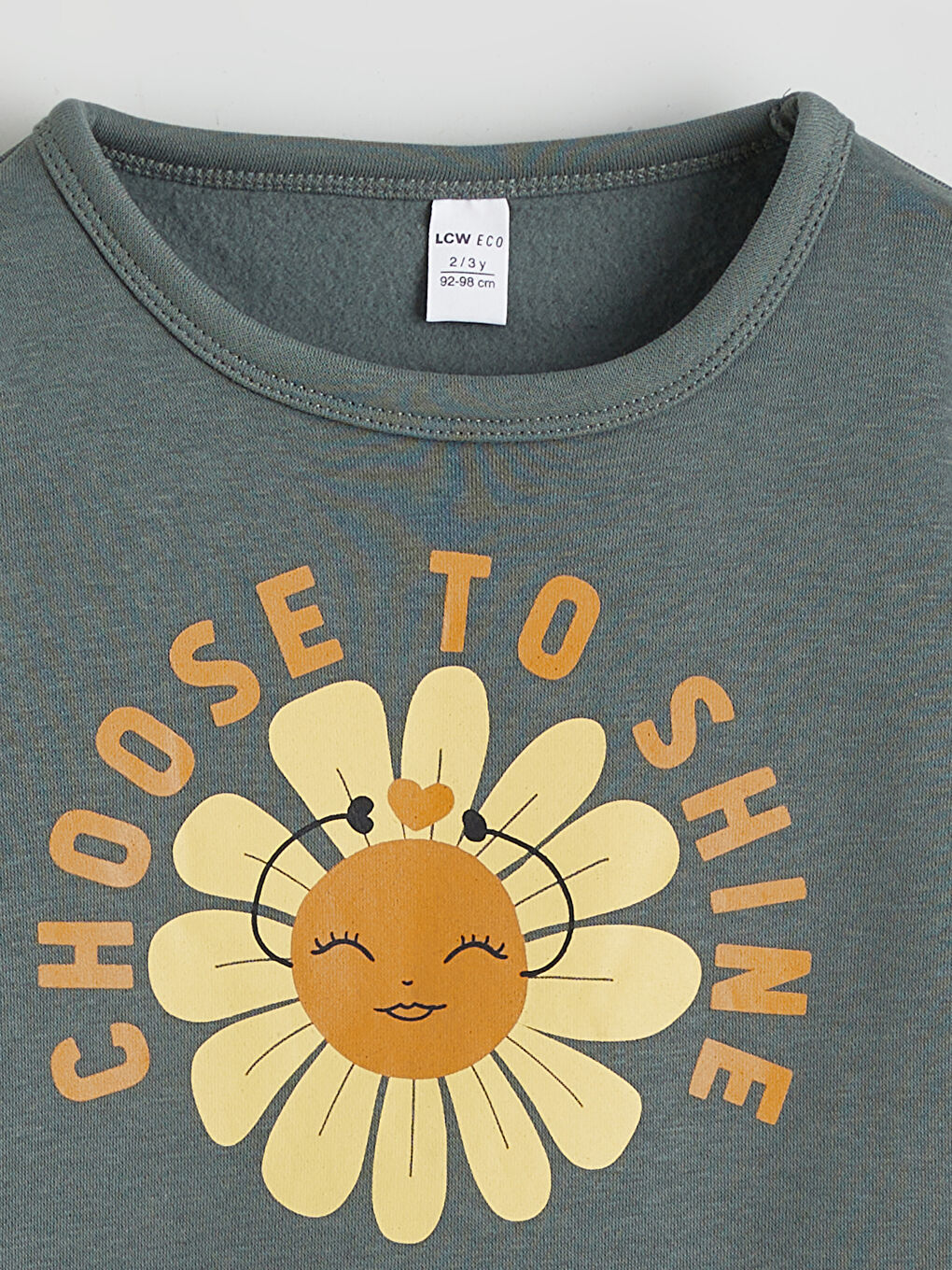 გოგონა მწვანე თბილი ზედა-1