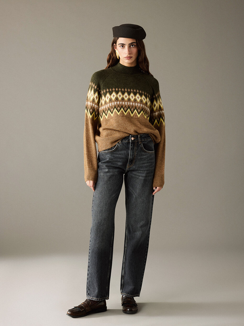 Kahverengi Yarım Balıkçı Yaka Desenli Kadın Triko Kazak-2