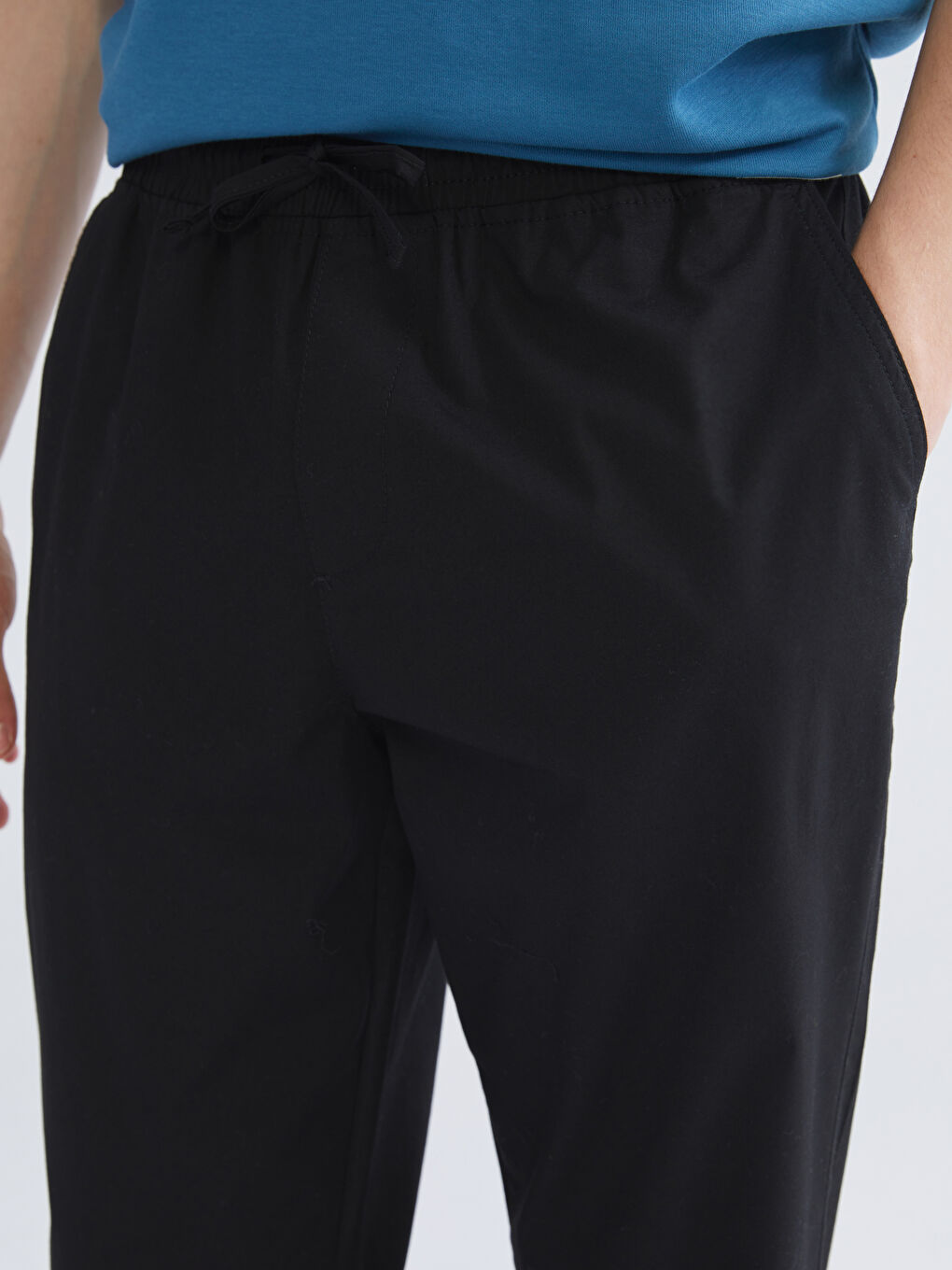 Siyah Standart Kalıp Erkek Jogger Pantolon-2