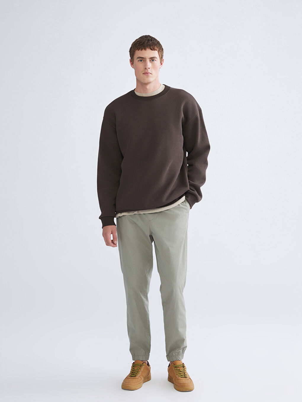 Haki Standart Kalıp Erkek Jogger Pantolon