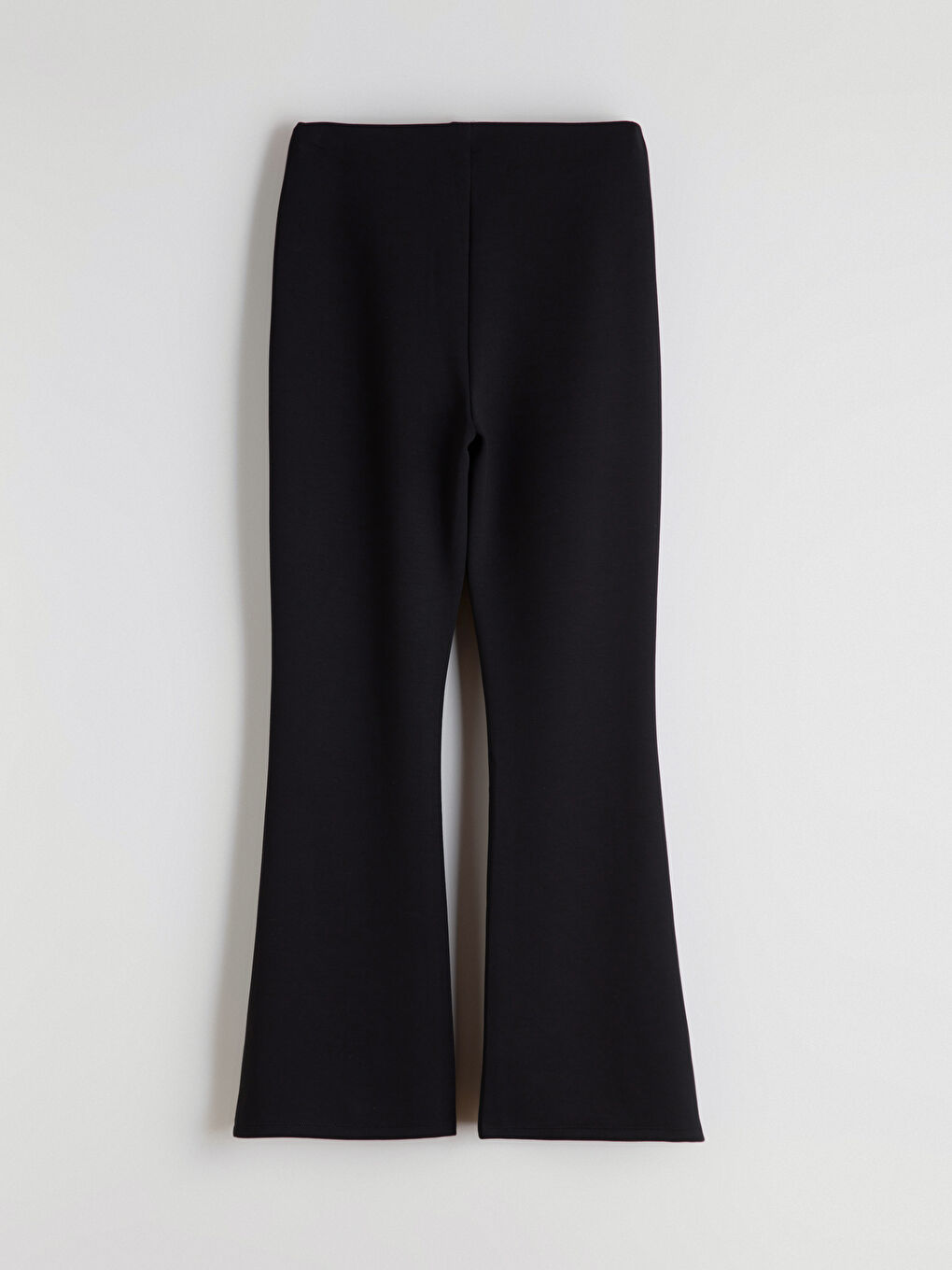 Siyah Beli Lastikli İspanyol Paça Kadın Eşofman Altı-3