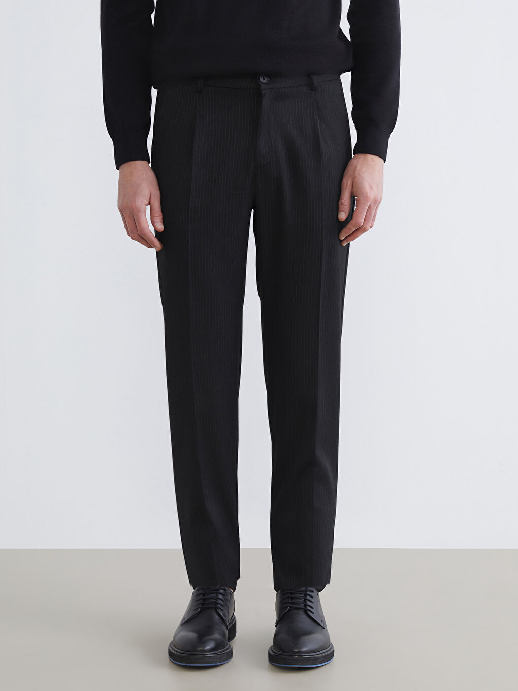 Брюки стандартного кроя для мужчин-1