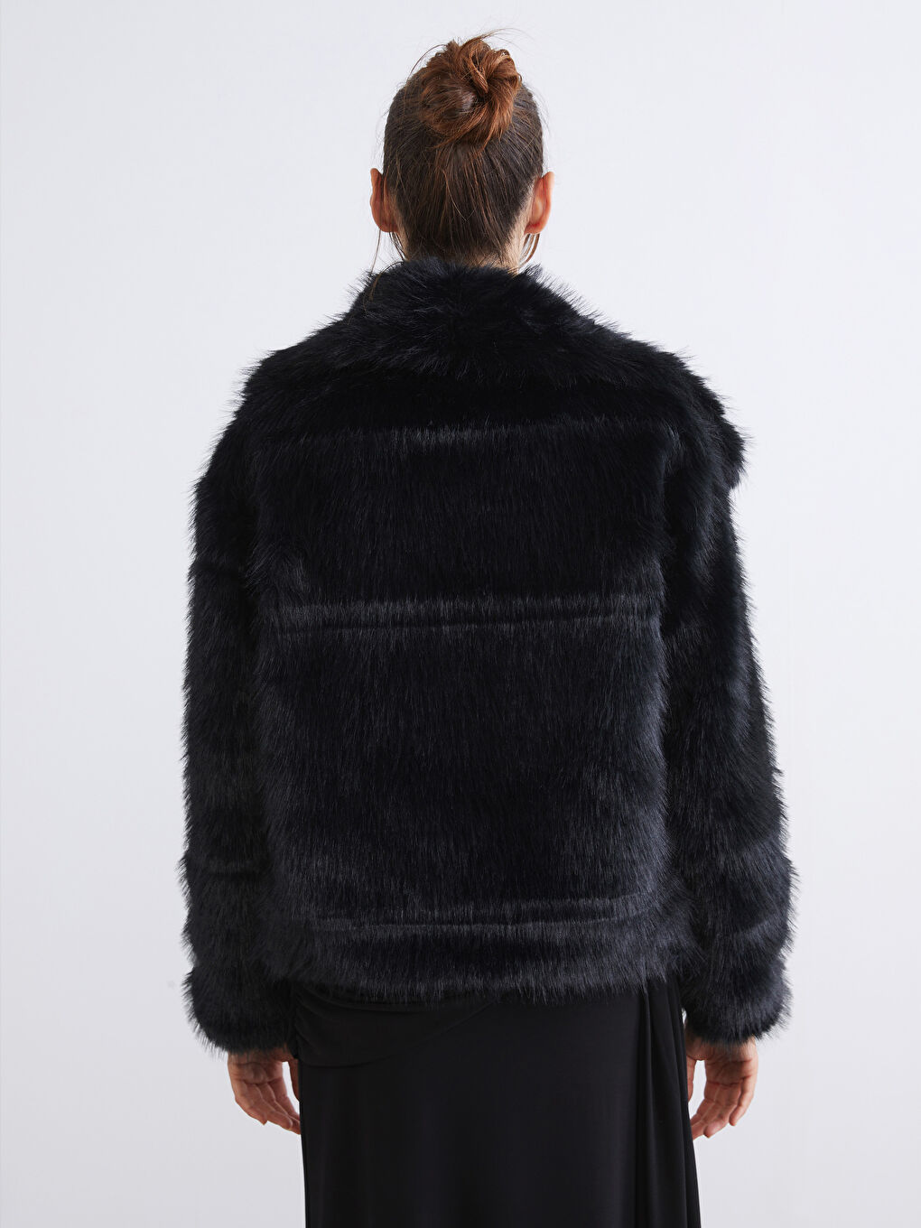 Siyah Ceket Yaka Kadın Kürk Mont-4
