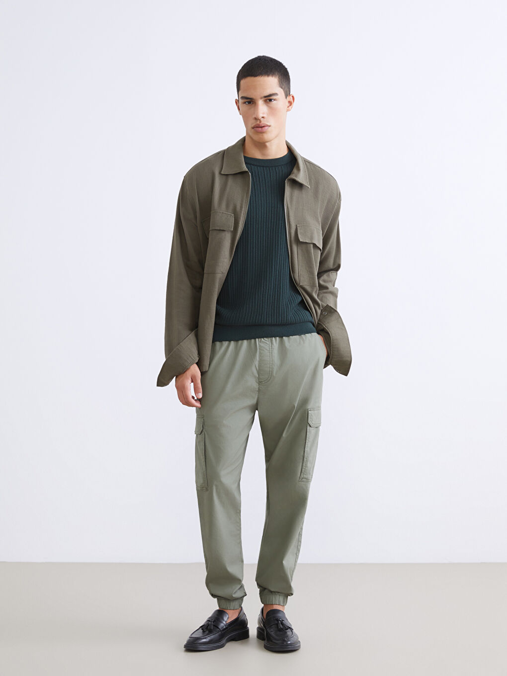 Haki Rahat Kalıp Uzun Kollu Erkek Gömlek Ceket-1