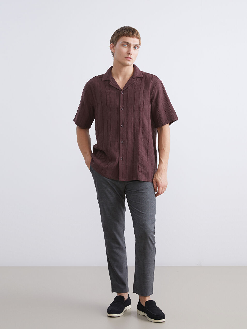 Mürdüm Regular Fit Resort Yaka Kısa Kollu Erkek Gömlek-1