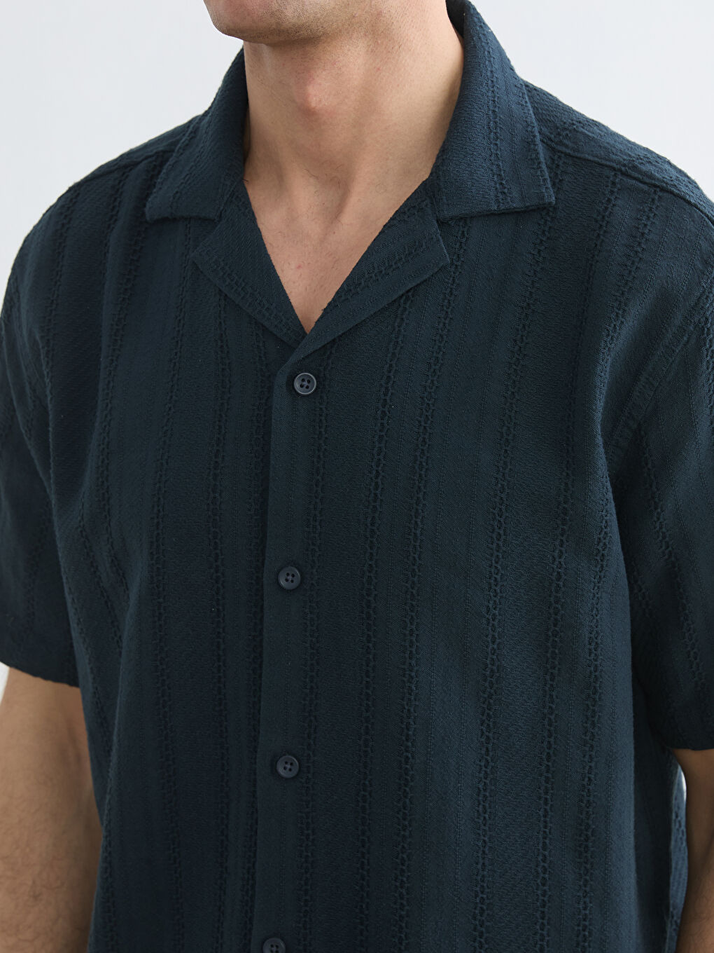 Regular Fit Resort Collar Short Sleeve Men's Shirt-4