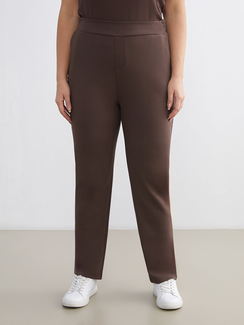 Women's Sweatpants with Elastic Waist-5