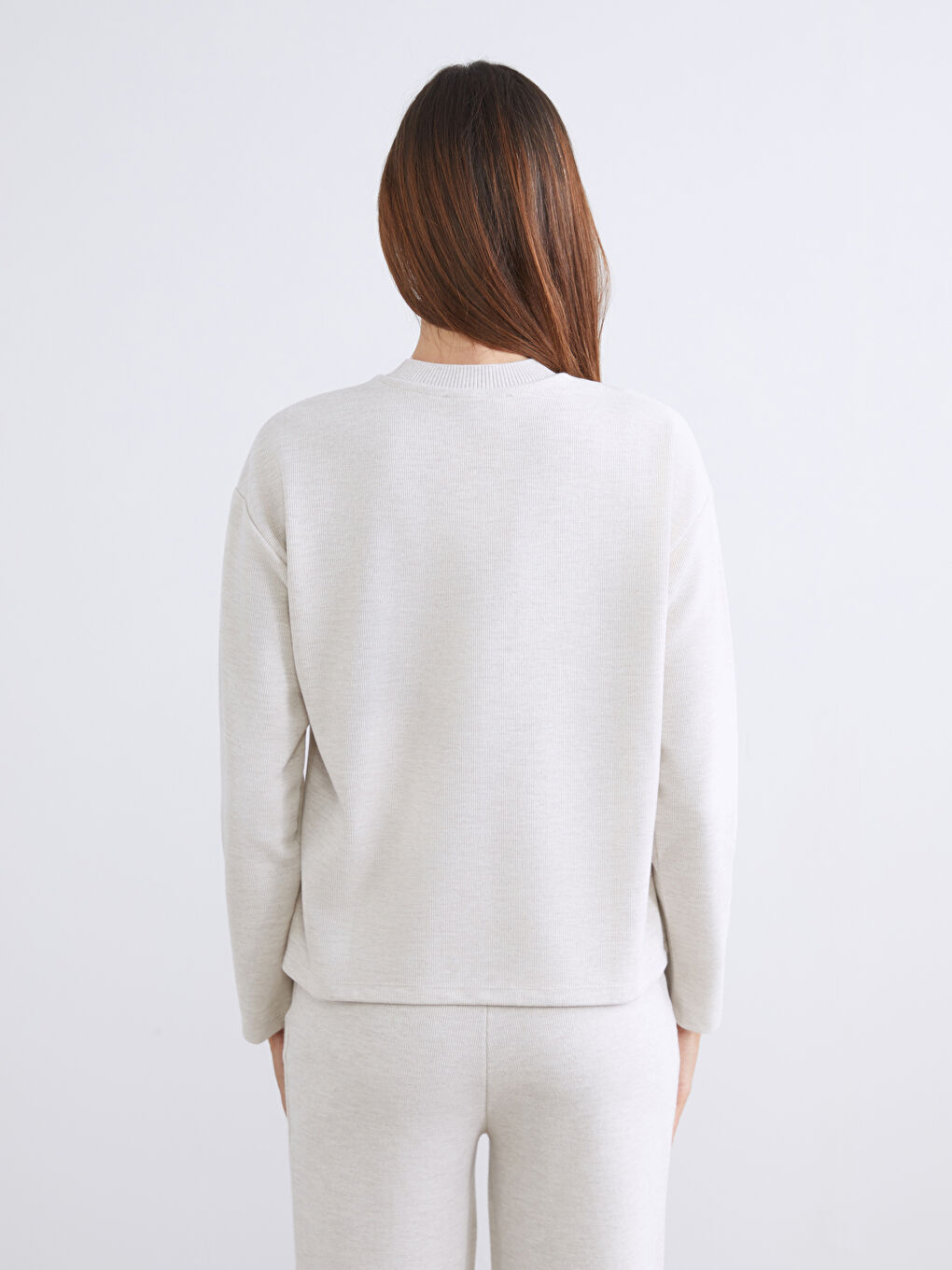 Crew Neck Women's Knitwear Sweater-3