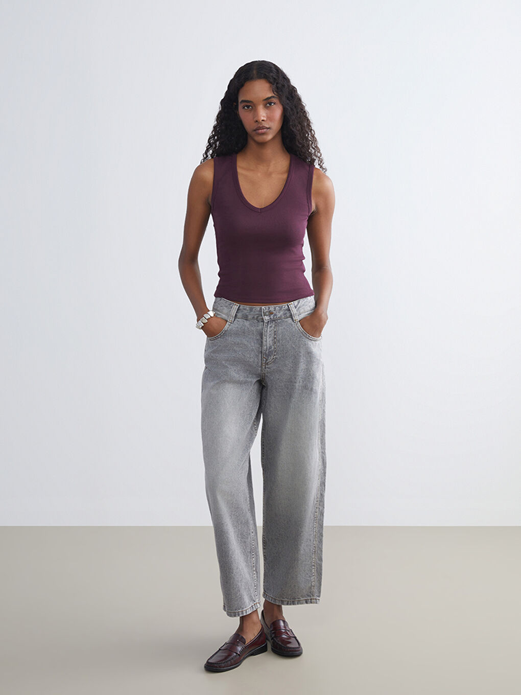 Mürdüm V Yaka Kadın Atlet-1