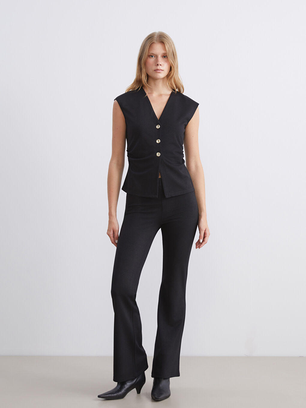 Woman BLACK Suit Waistcoat-1