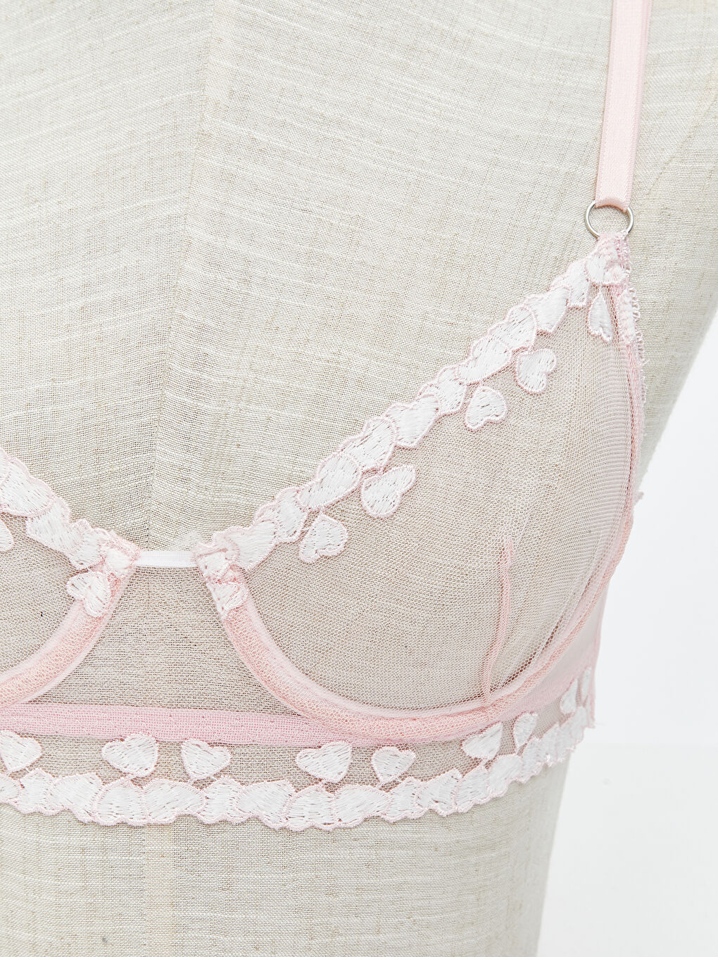 LCW DREAM Wired Non-Padded Embroidered Fancy T-Shirt Bra -W5KP58Z8-FTE
