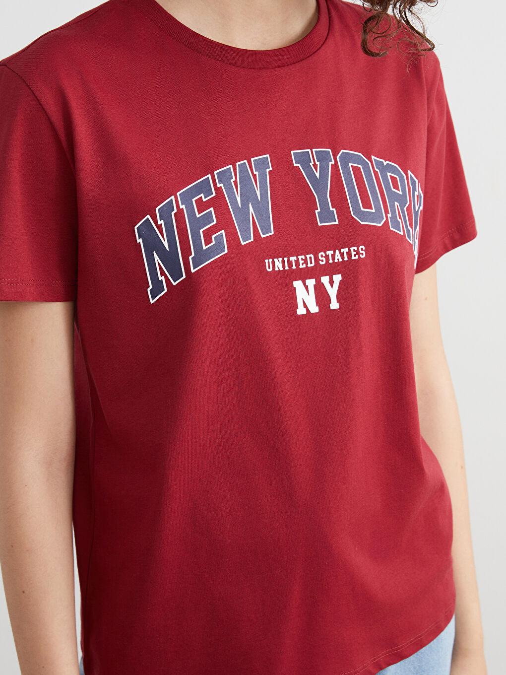 Bordo Bisiklet Yaka New York Baskılı Kadın Tişört-2