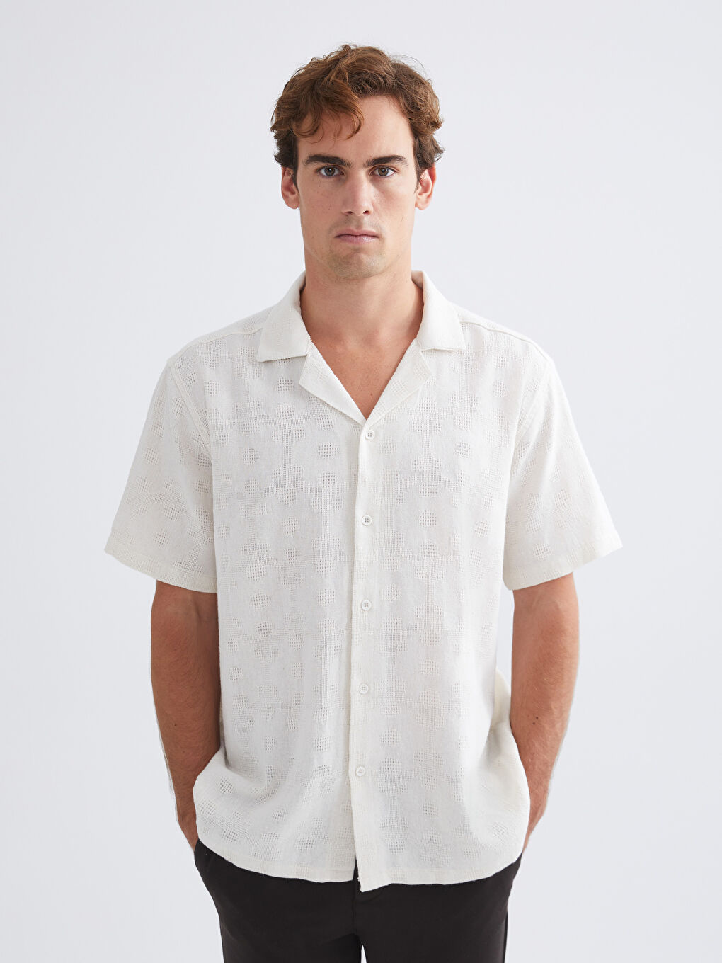 Ekru Regular Fit Kısa Kollu Armürlü Erkek Gömlek-1