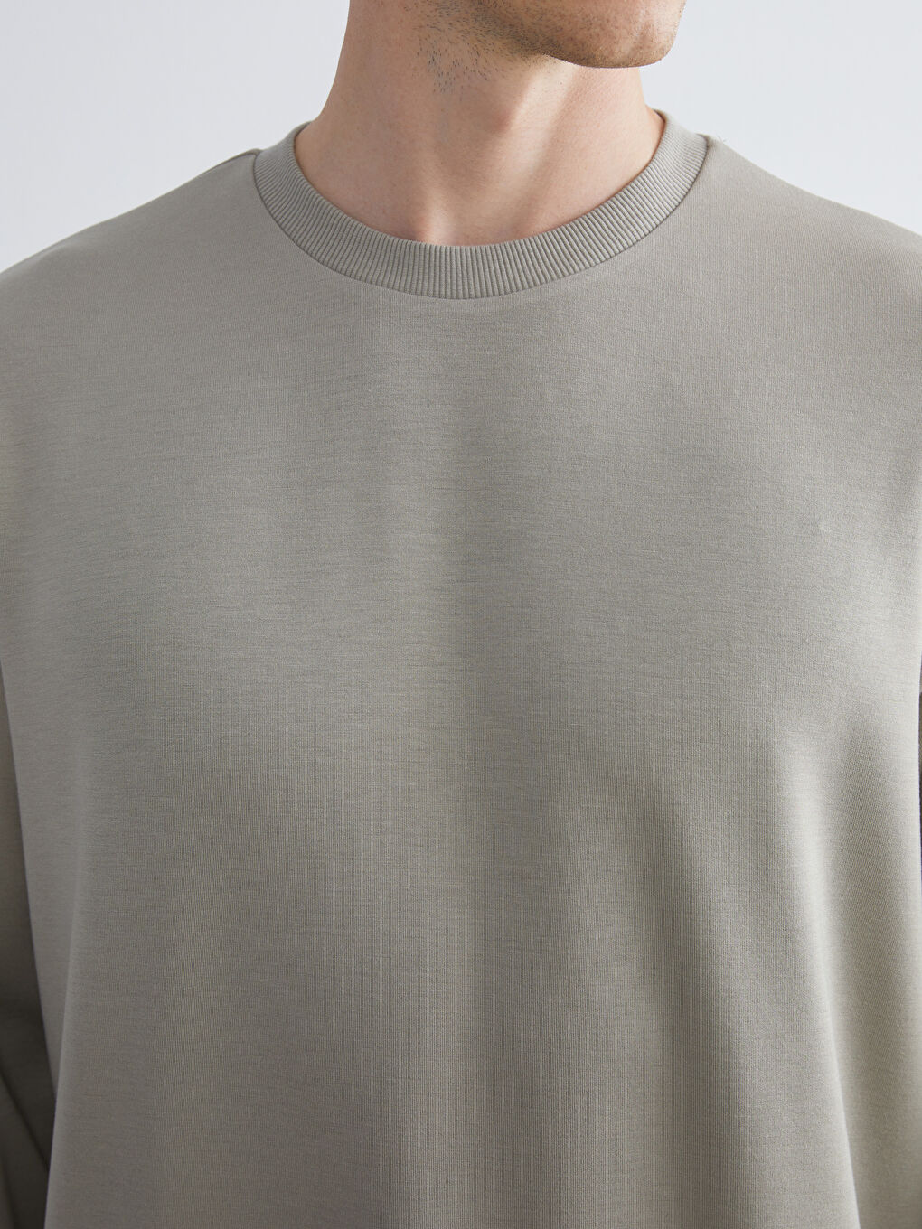 Crew Neck Men's Sweatshirt-2