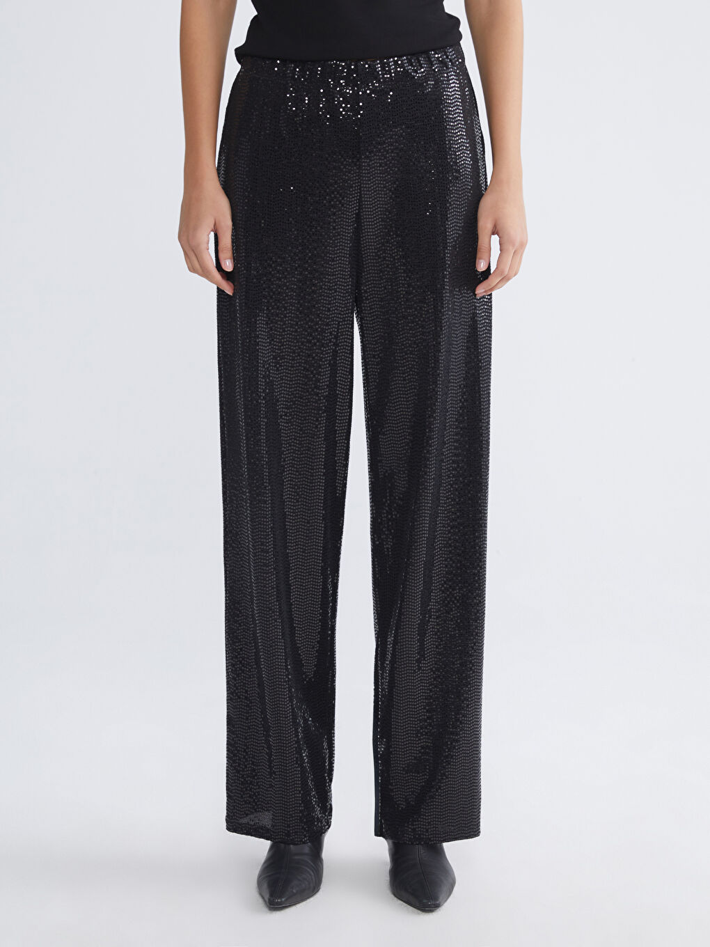 Siyah Standart Fit Payetli Kadın Pantolon-4