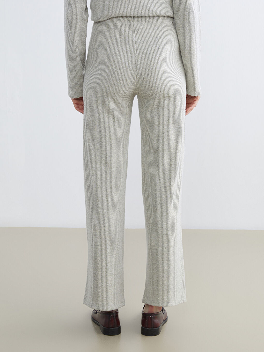 Pantalon à Taille Élastiquée à Jambe Large pour Femmes-3