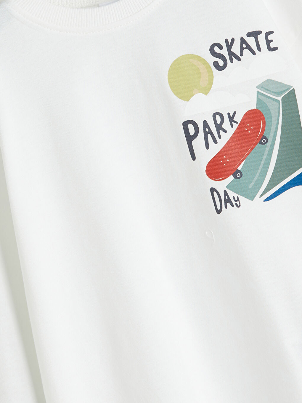 Ekru Bisiklet Yaka Baskılı Erkek Çocuk Tişört-1