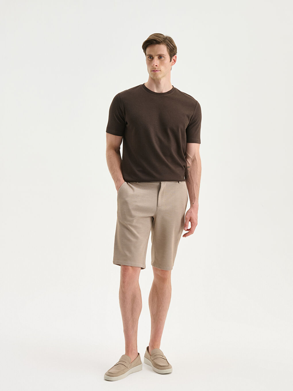 Bej Standart Kalıp Erkek Şort