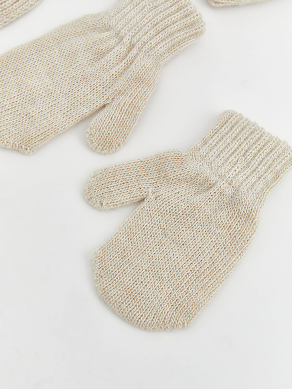 Karışık Erkek Bebek Bere Eldiven Ve Atkı-1