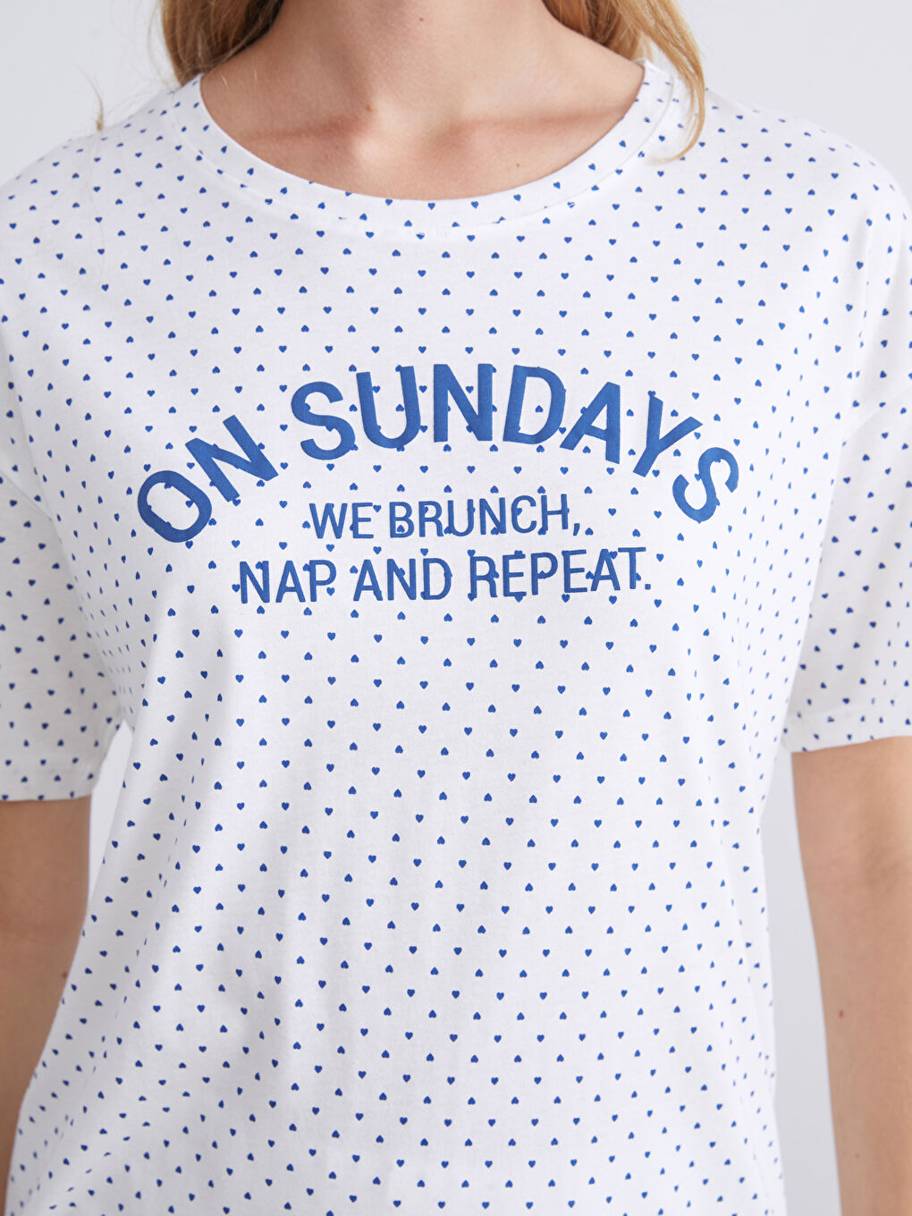 Ekru Kalp Baskılı Kadın Şortlu Pijama Takımı-3