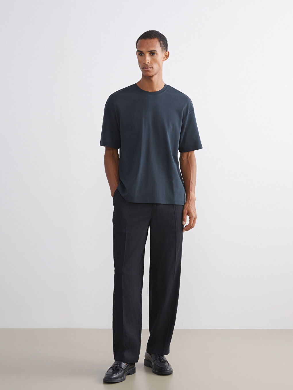 تیشێرت یه‌خه‌ خڕ بۆ پیاوان-1