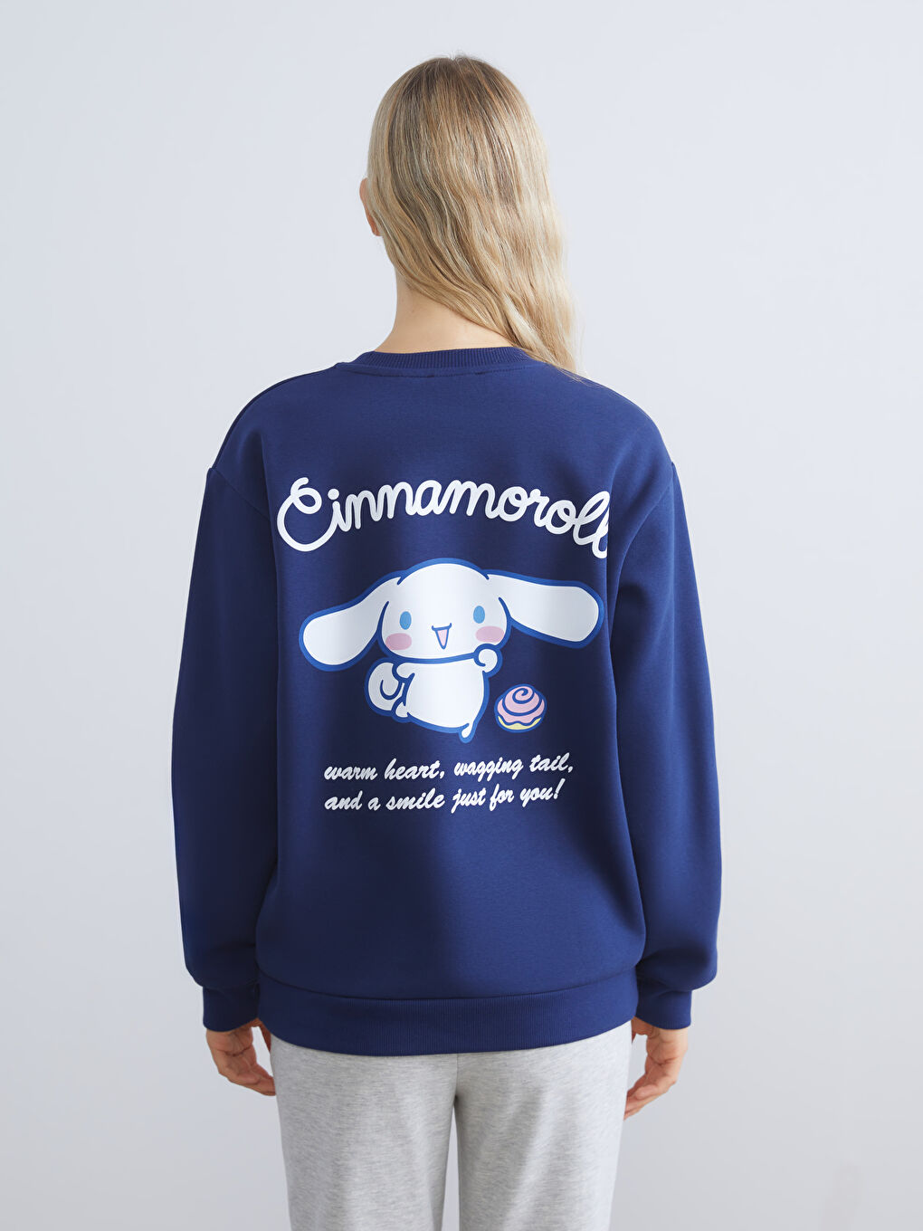 Lacivert Cinnamaroll Baskılı Oversize Kadın Kalın Sweatshirt-4