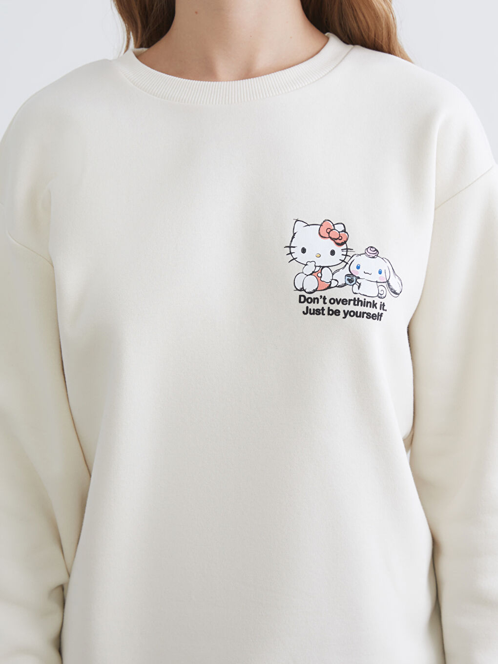 Bej Hello Kitty Baskılı Oversize Kadın Kalın Sweatshirt-3