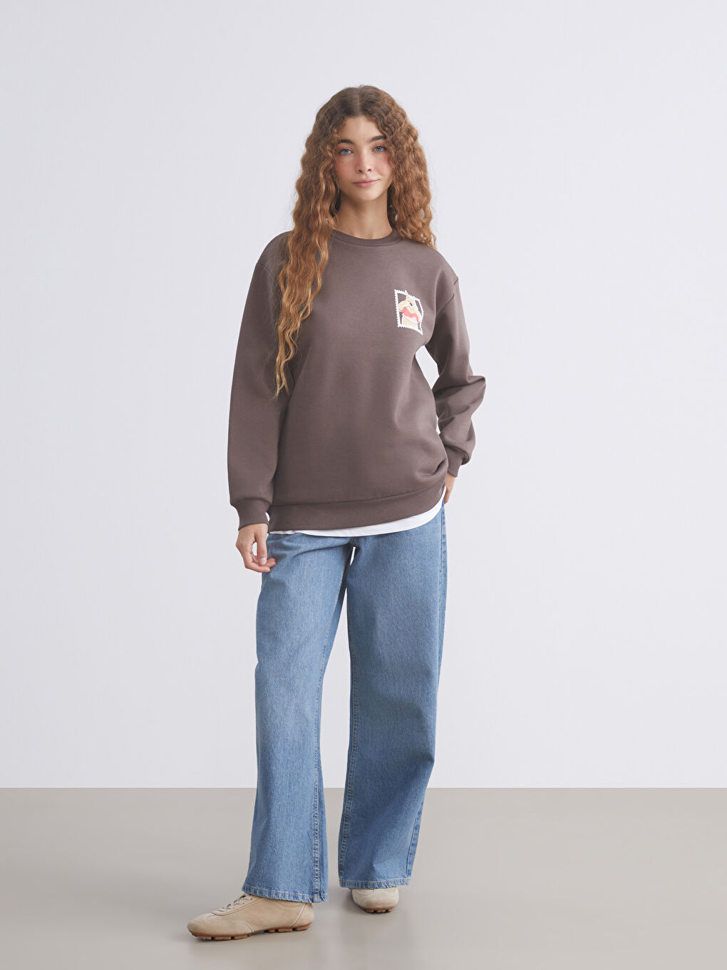 Kahverengi Winnie the Pooh Baskılı Oversize Kadın Kalın Sweatshirt-2