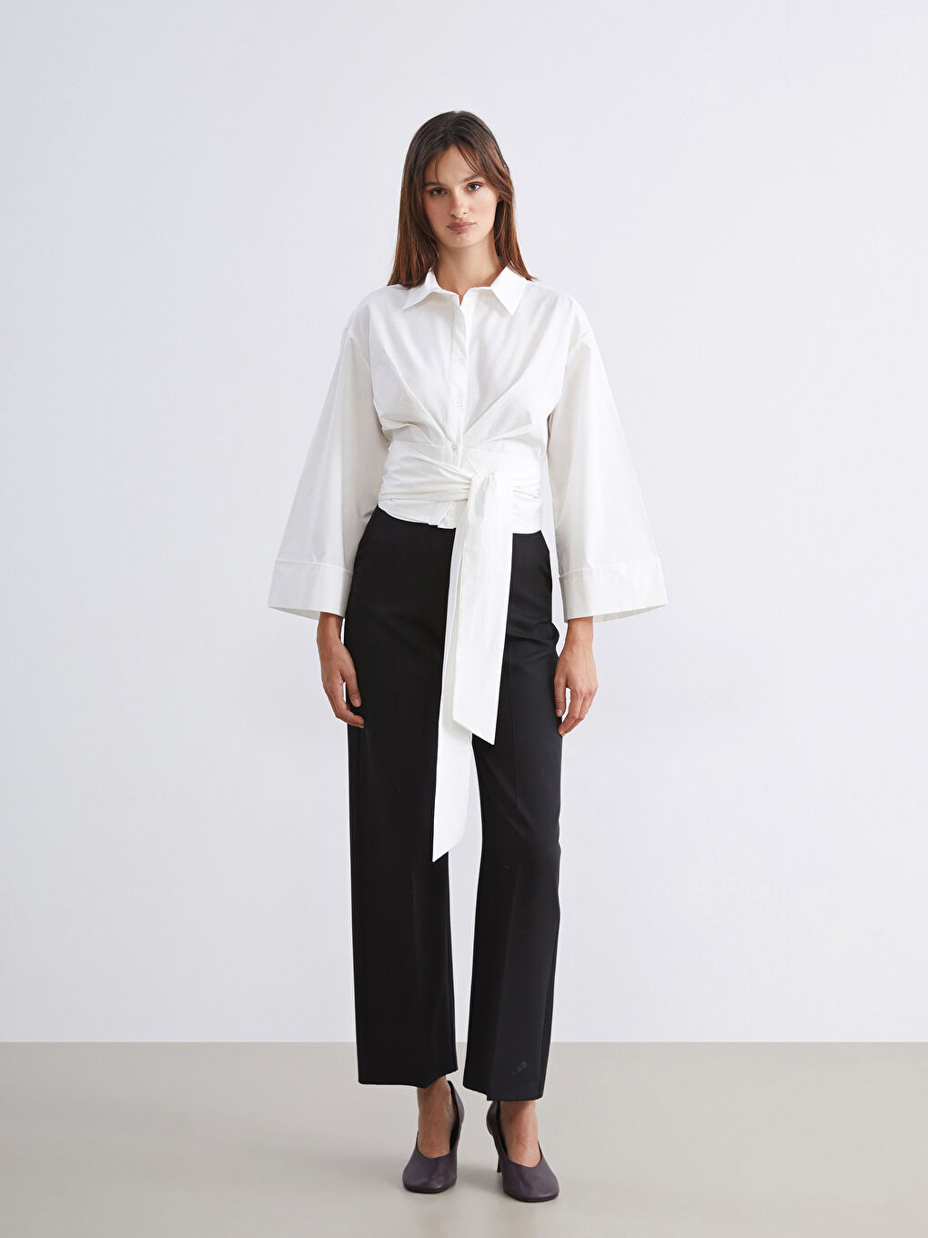 Ekru Bağlamalı Poplin Kadın Gömlek-1