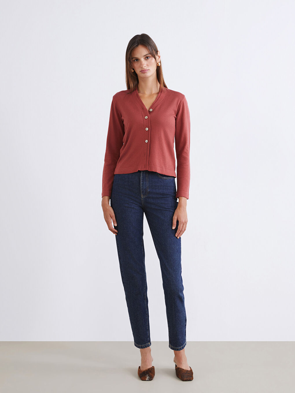 Kahverengi V Yaka Kadın Triko Hırka-1