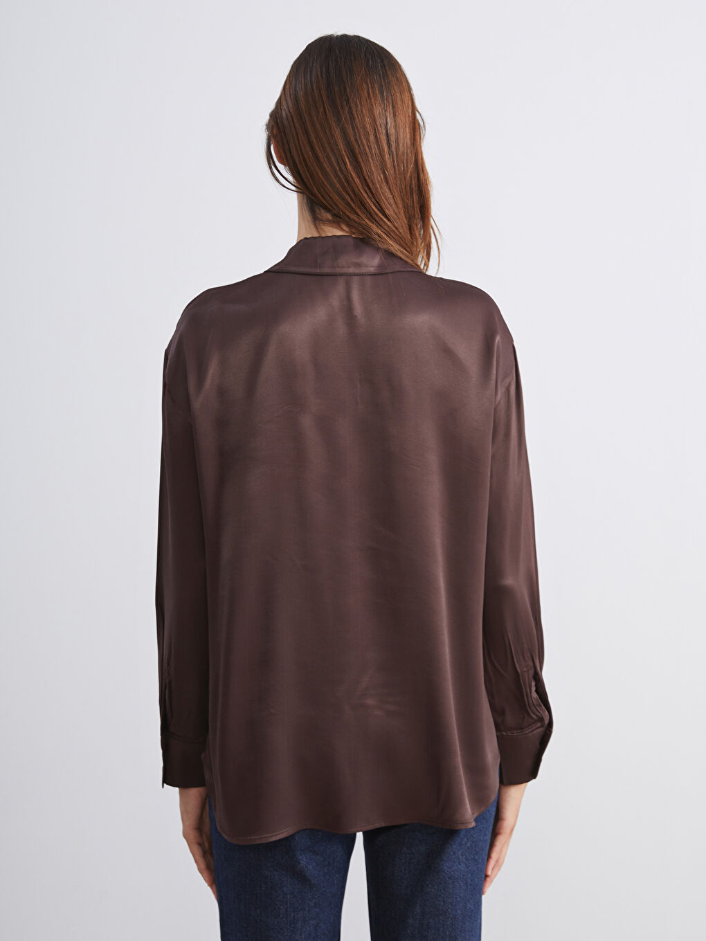 Kahverengi Saten Kadın Gömlek-3