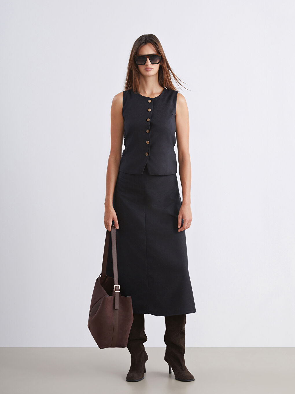 Siyah Bisiklet Yaka Kadın Yelek-1