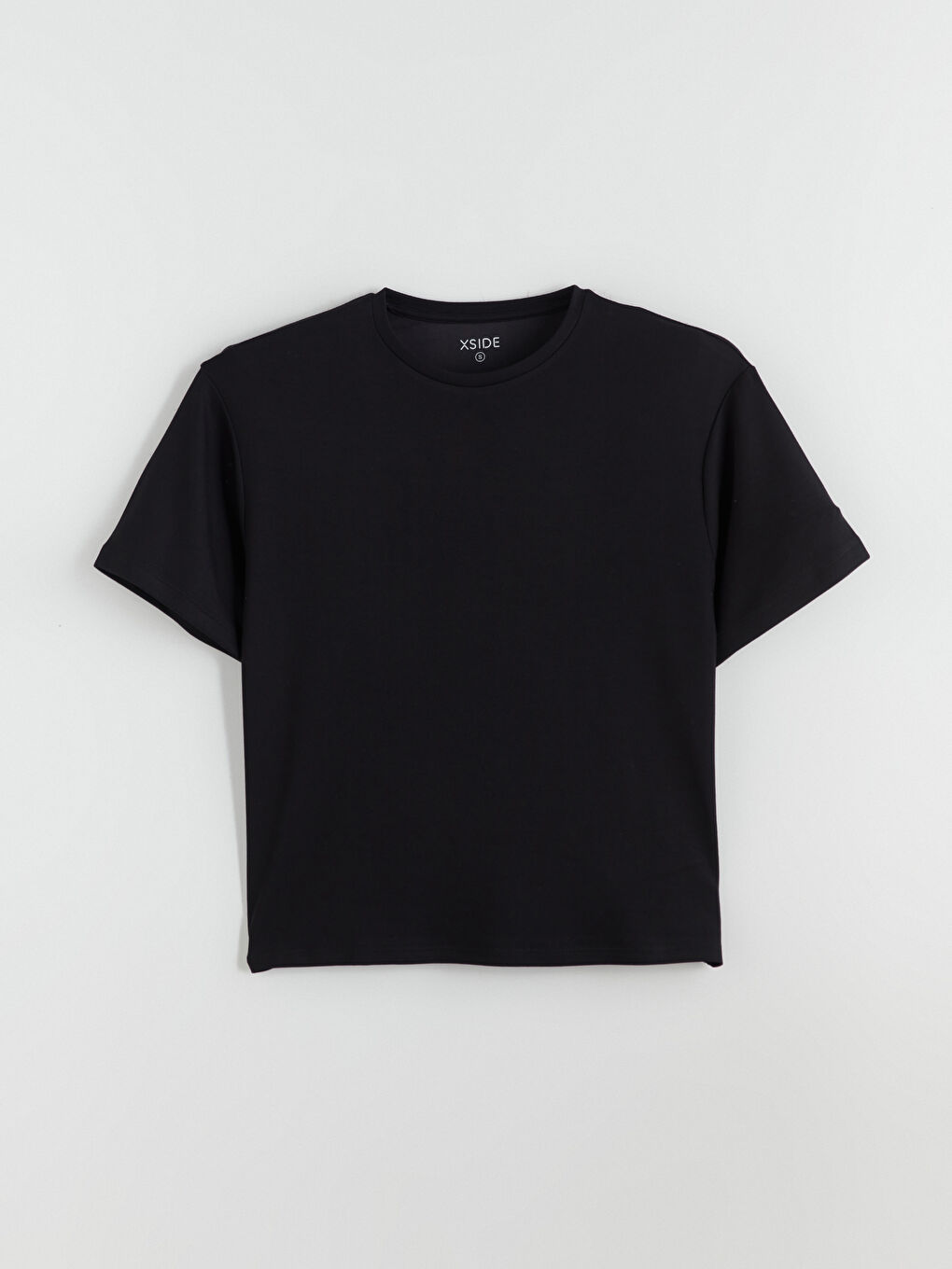 Siyah Bisiklet Yaka Kadın Tişört-4