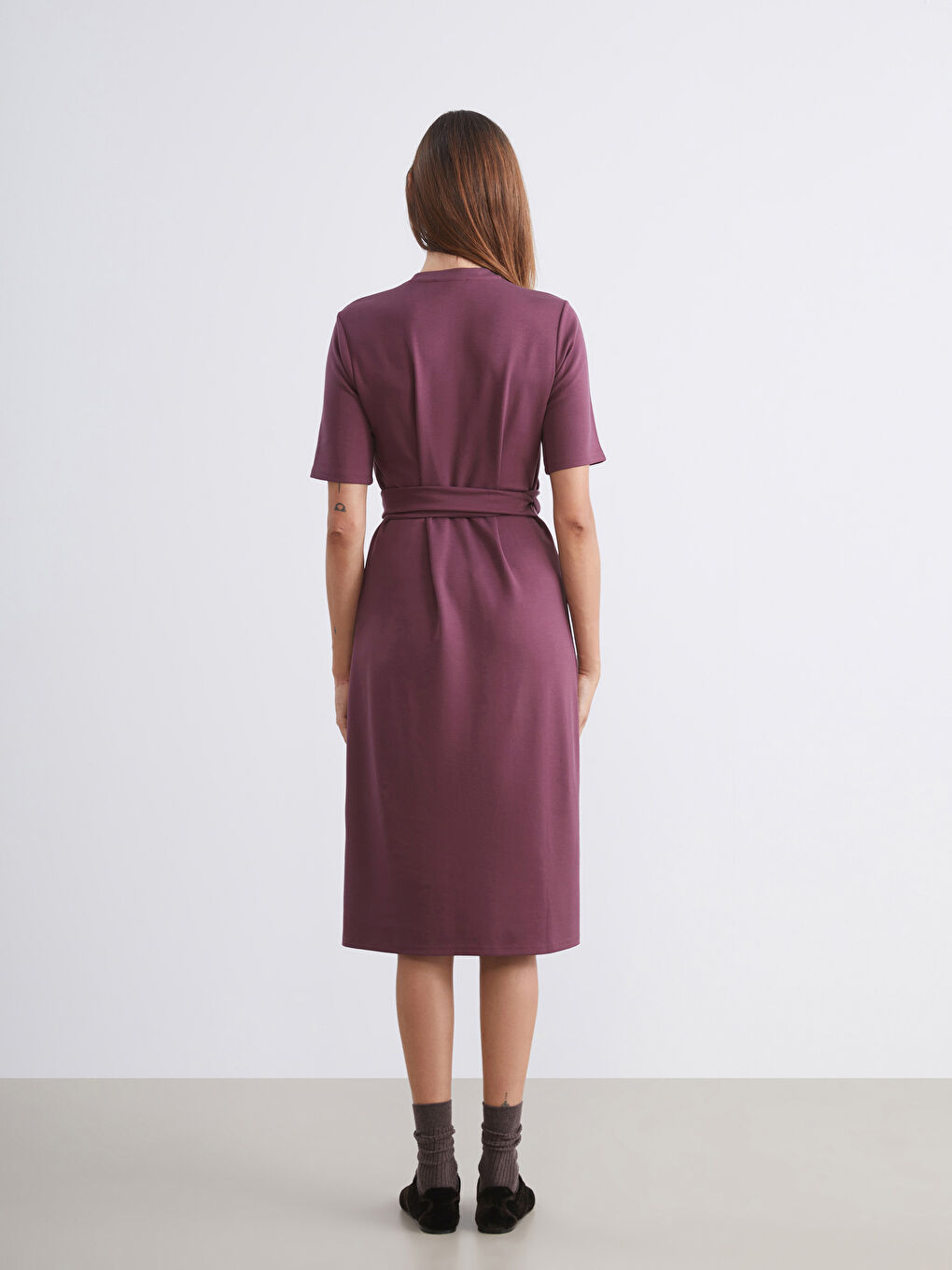 Bordo Bisiklet Yaka Kuşaklı Elbise-3