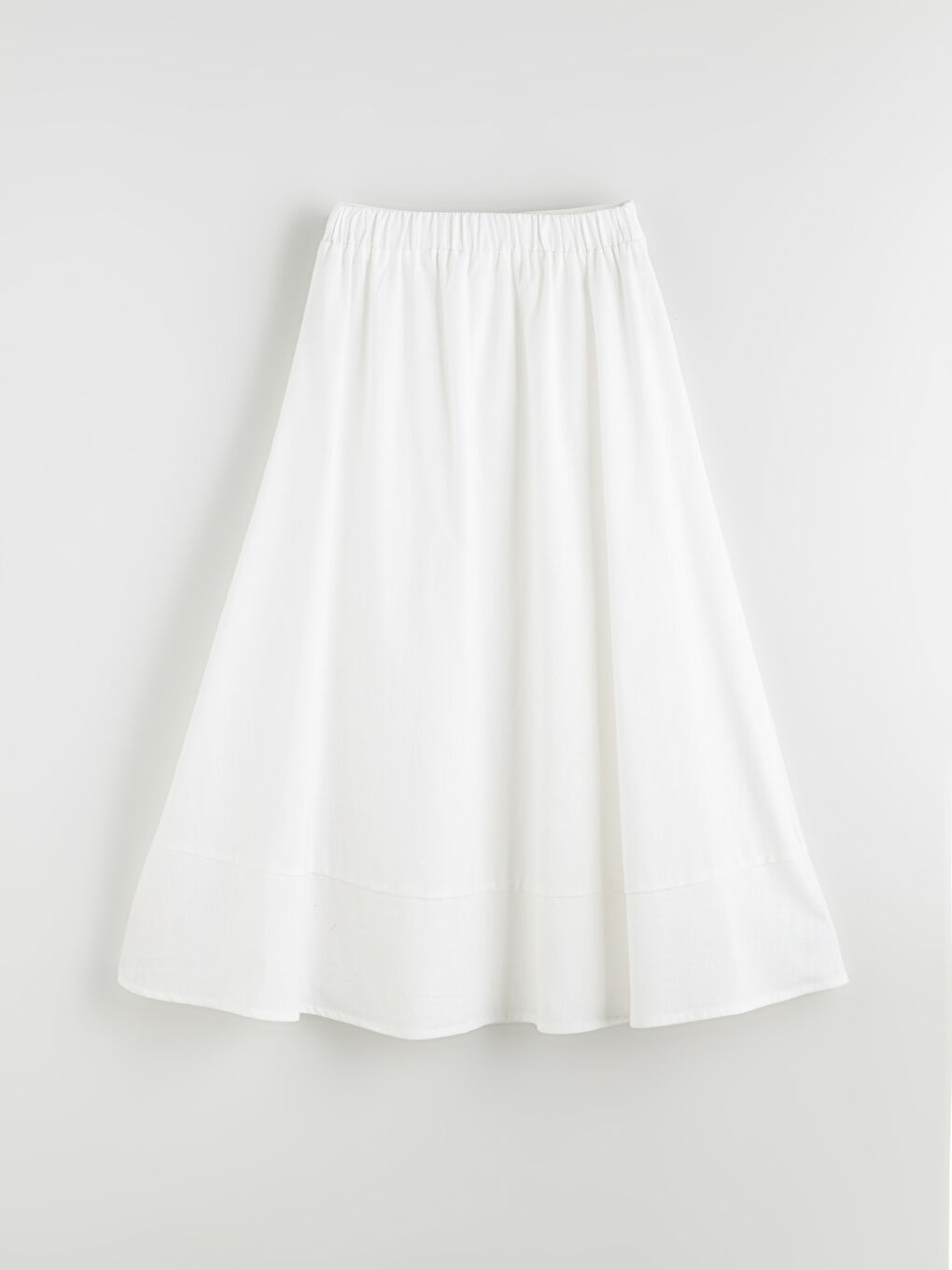 Beyaz Beli Lastikli Kloş Etek-5