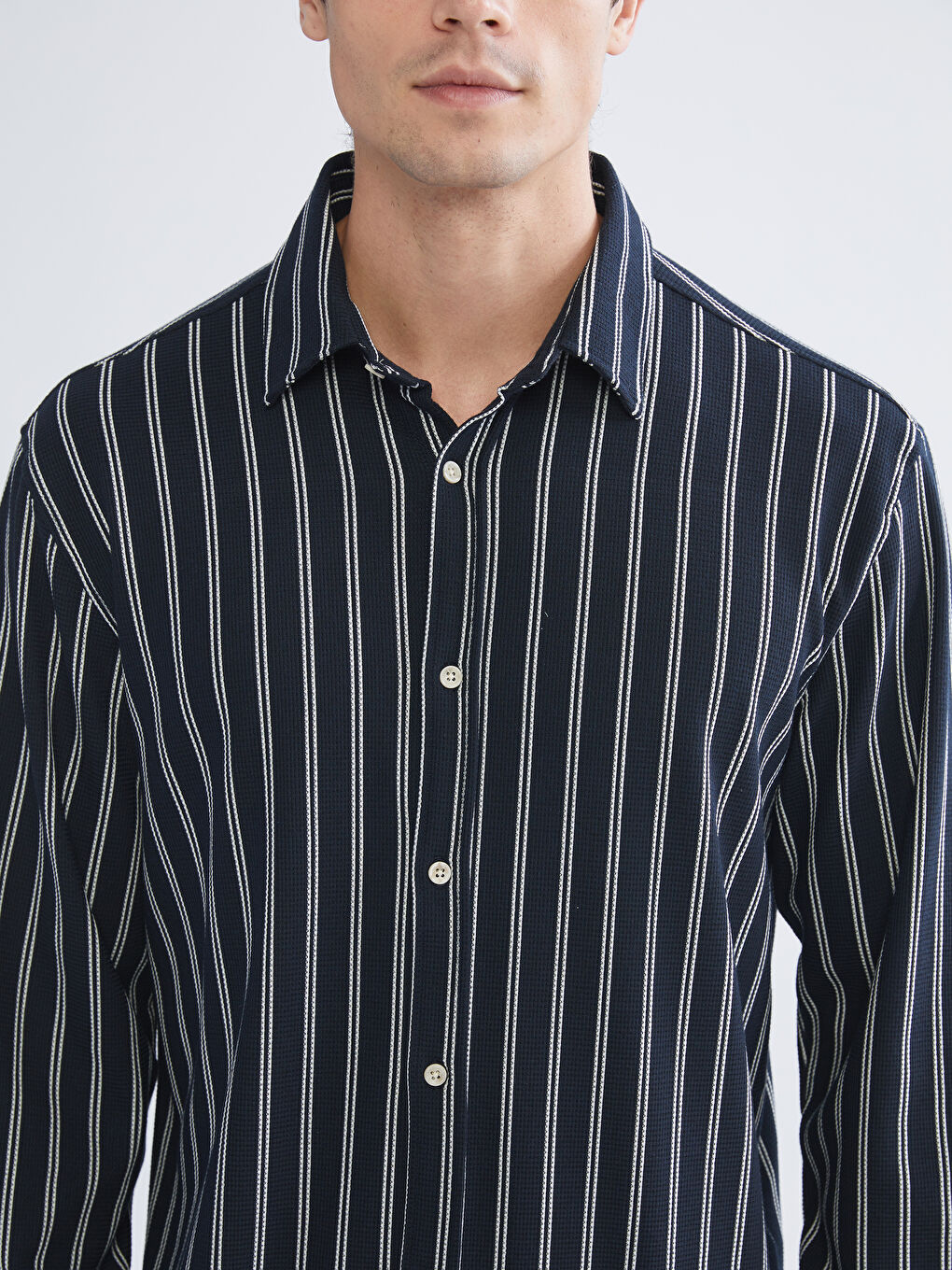 Lacivert Regular Fit Uzun Kollu Çizgili Erkek Gömlek-2