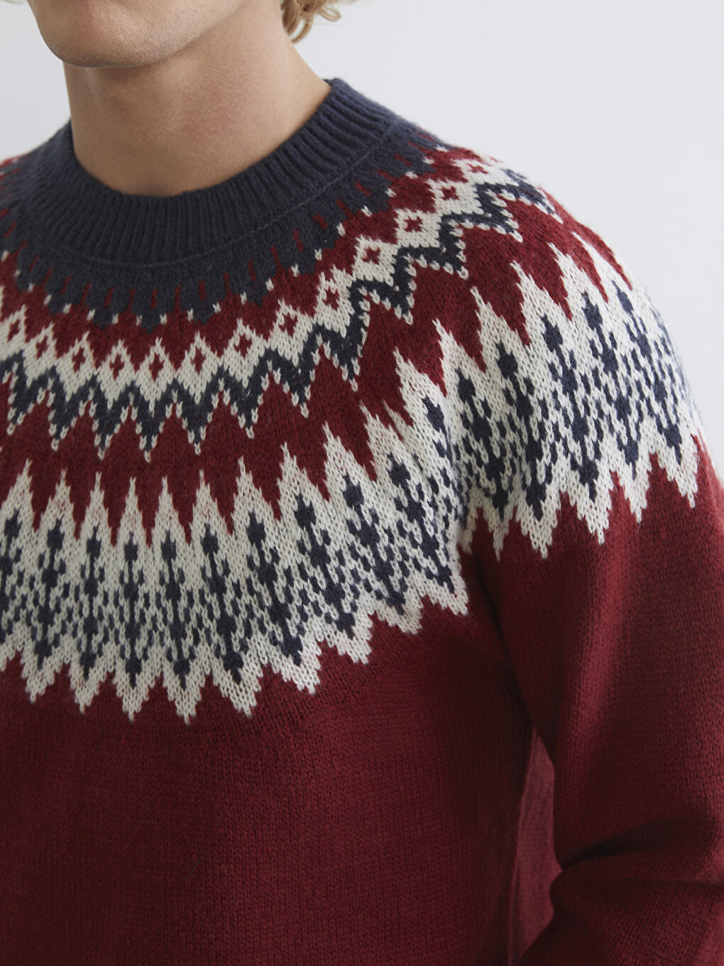 ерлерге арналған өрнекті трикотаж жемпір-2