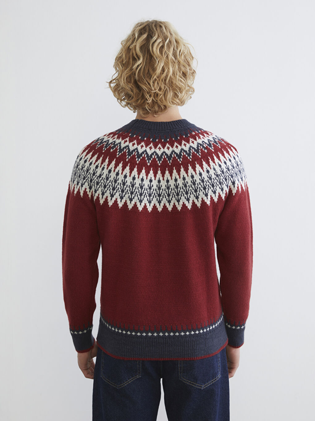 ерлерге арналған өрнекті трикотаж жемпір-3