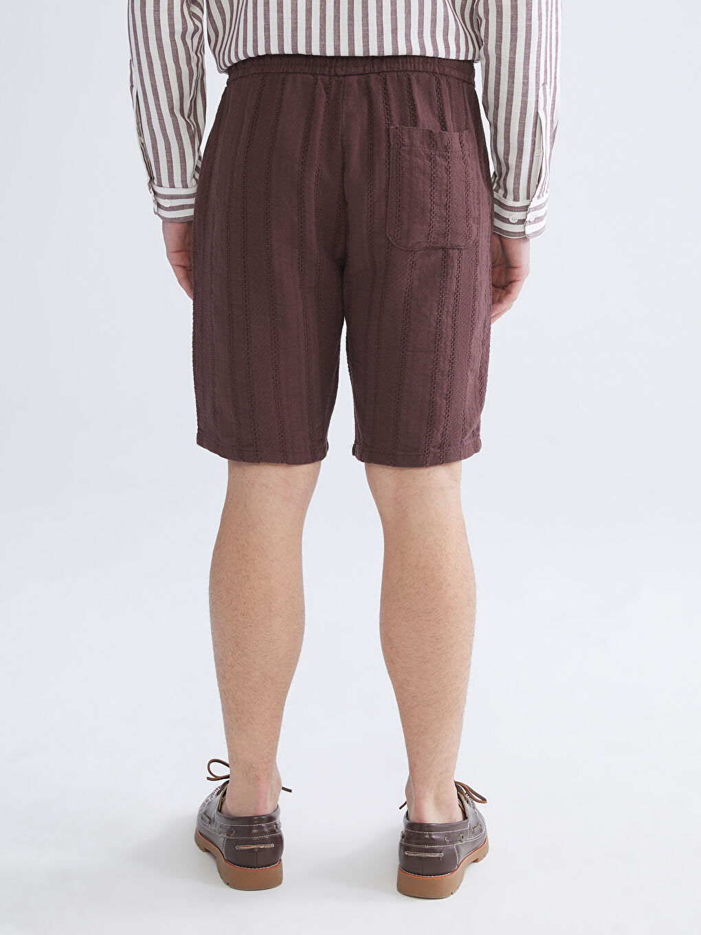 Mürdüm Standart Kalıp Keten Görünümlü Erkek Şort-3