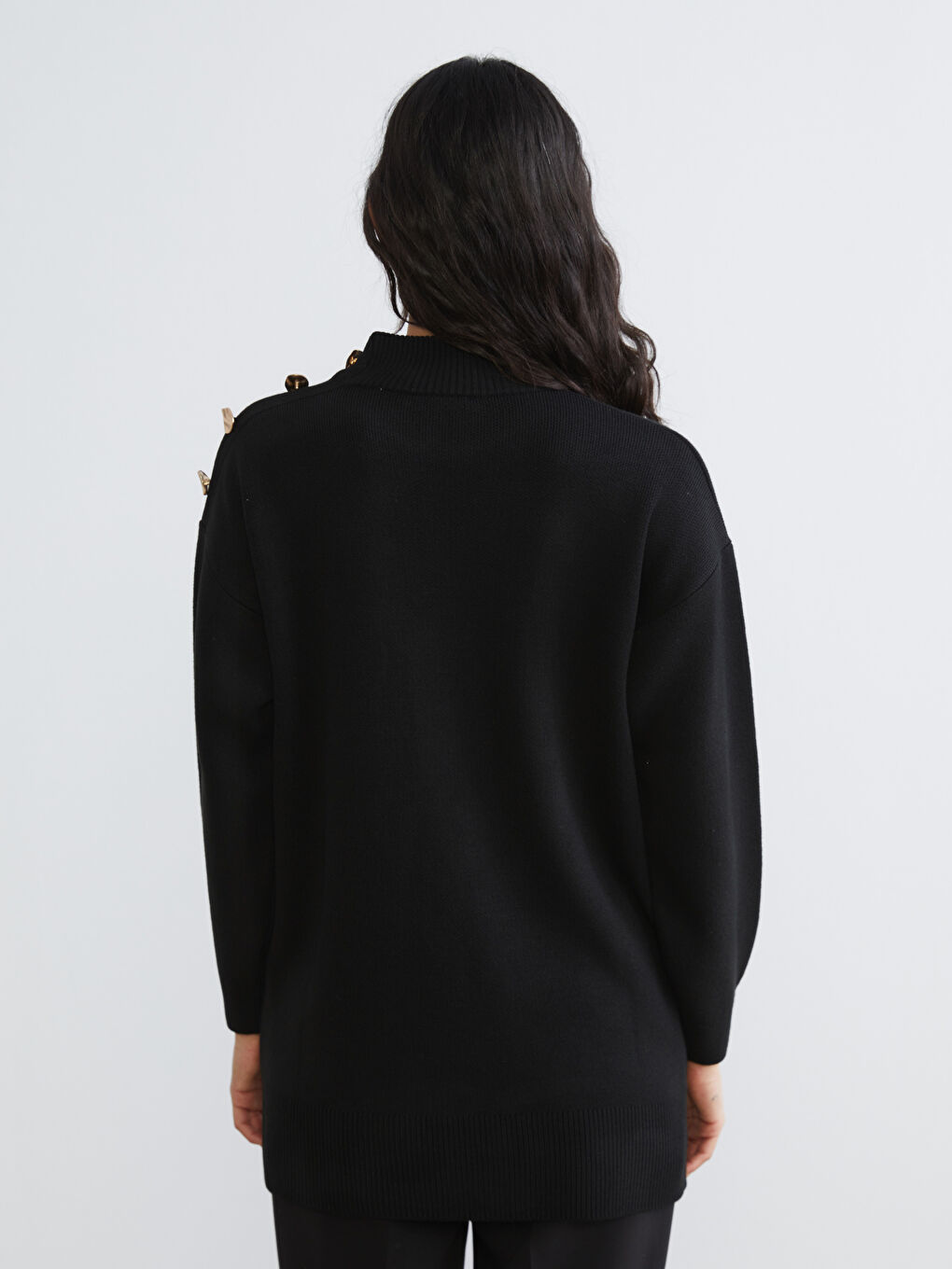 Siyah Dik Yaka Kadın Triko Tunik-3