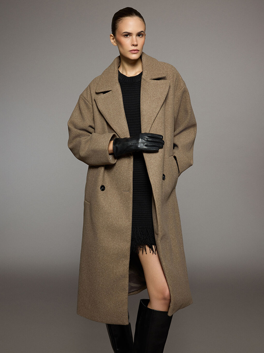 Siyah Bisiklet Yaka Mini Triko Elbise-1