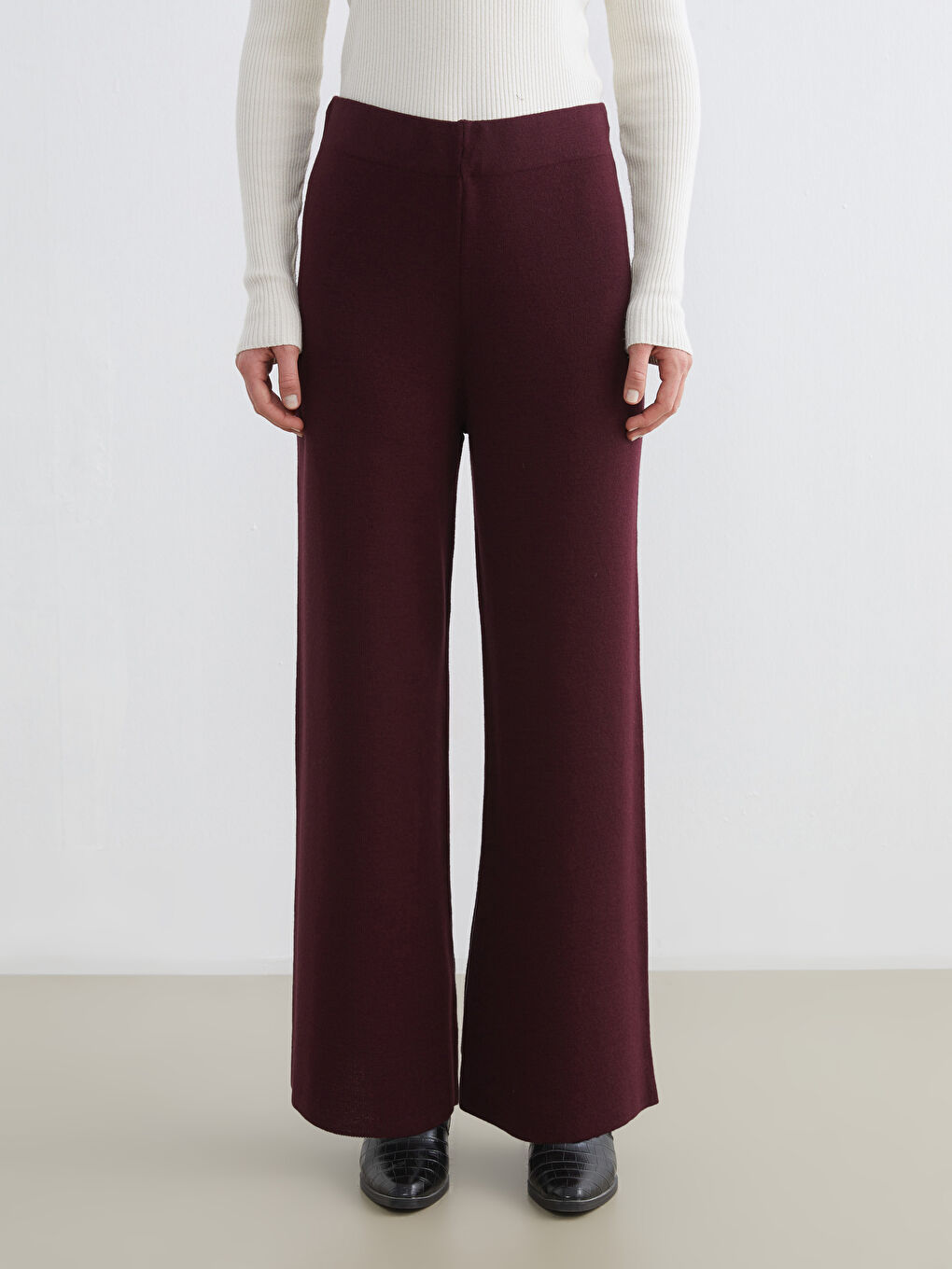 Bordo Beli Lastikli Geniş Paça Kadın Triko Pantolon-1