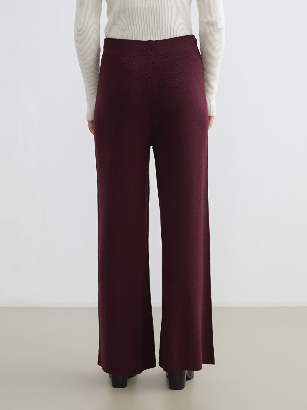 Bordo Beli Lastikli Geniş Paça Kadın Triko Pantolon-3