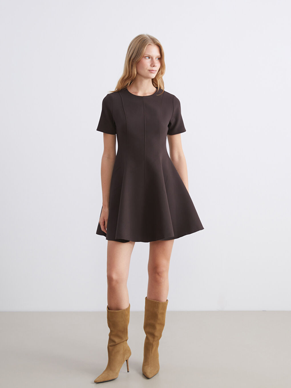 Kahverengi Bisiklet Yaka Peplum Mini Elbise