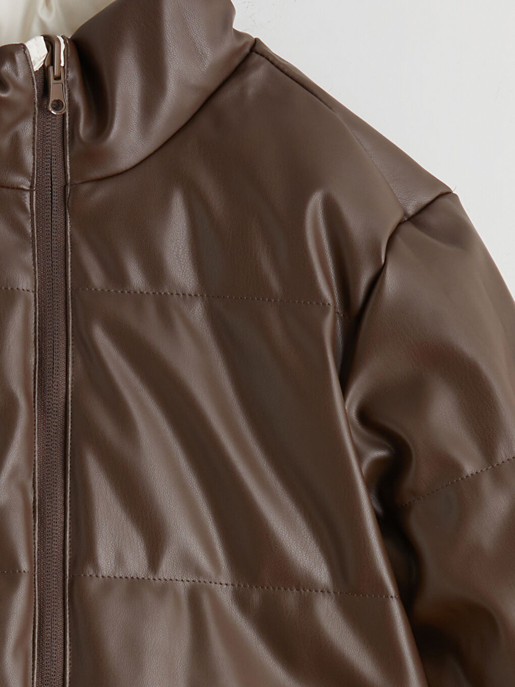 Ekru Deri Görünümlü Kız Çocuk Çift Taraflı Mont-6