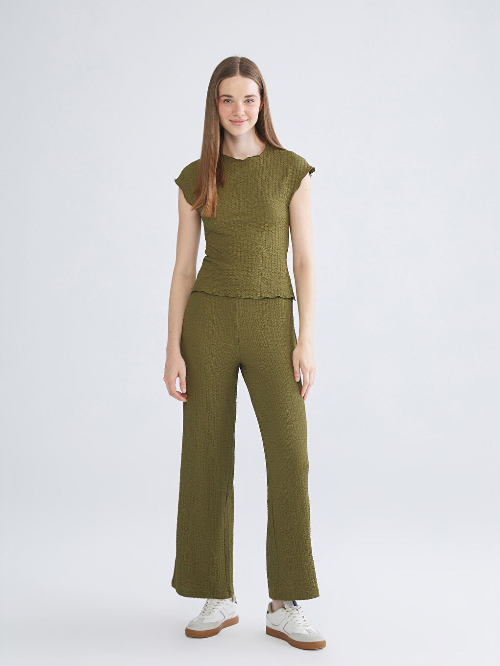 Elasticated Waist Textured Women's Trousers