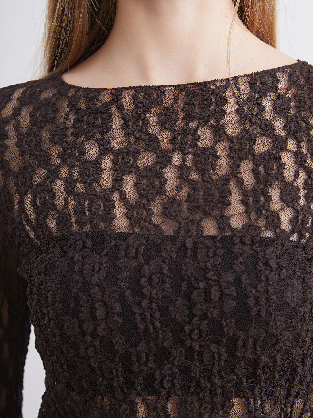 Kahverengi Kayık Yaka Dantelli Bluz-2