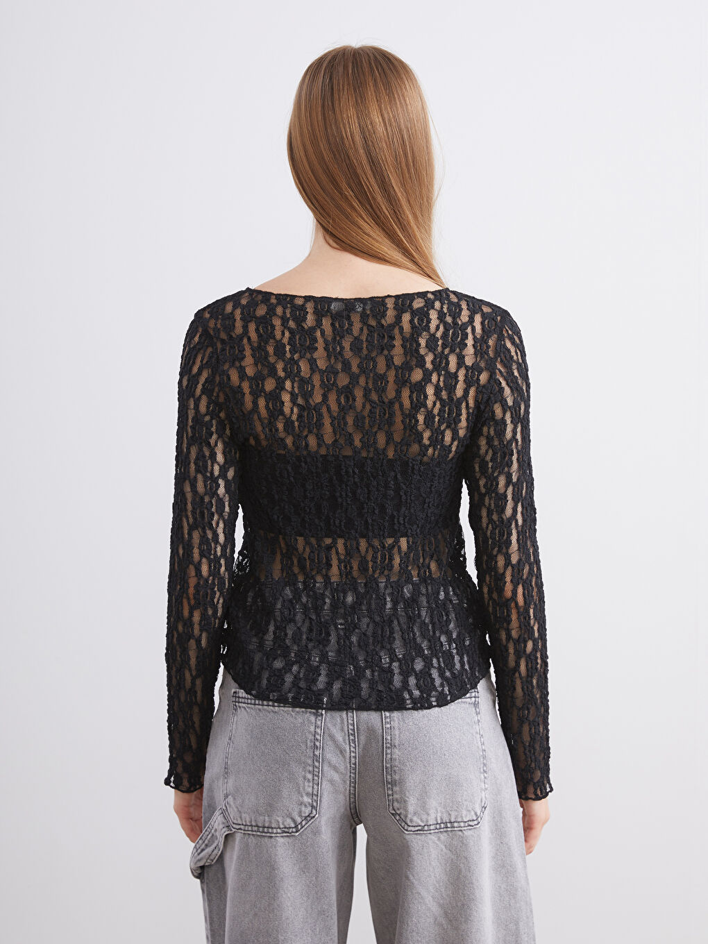 Siyah Kayık Yaka Dantelli Bluz-3