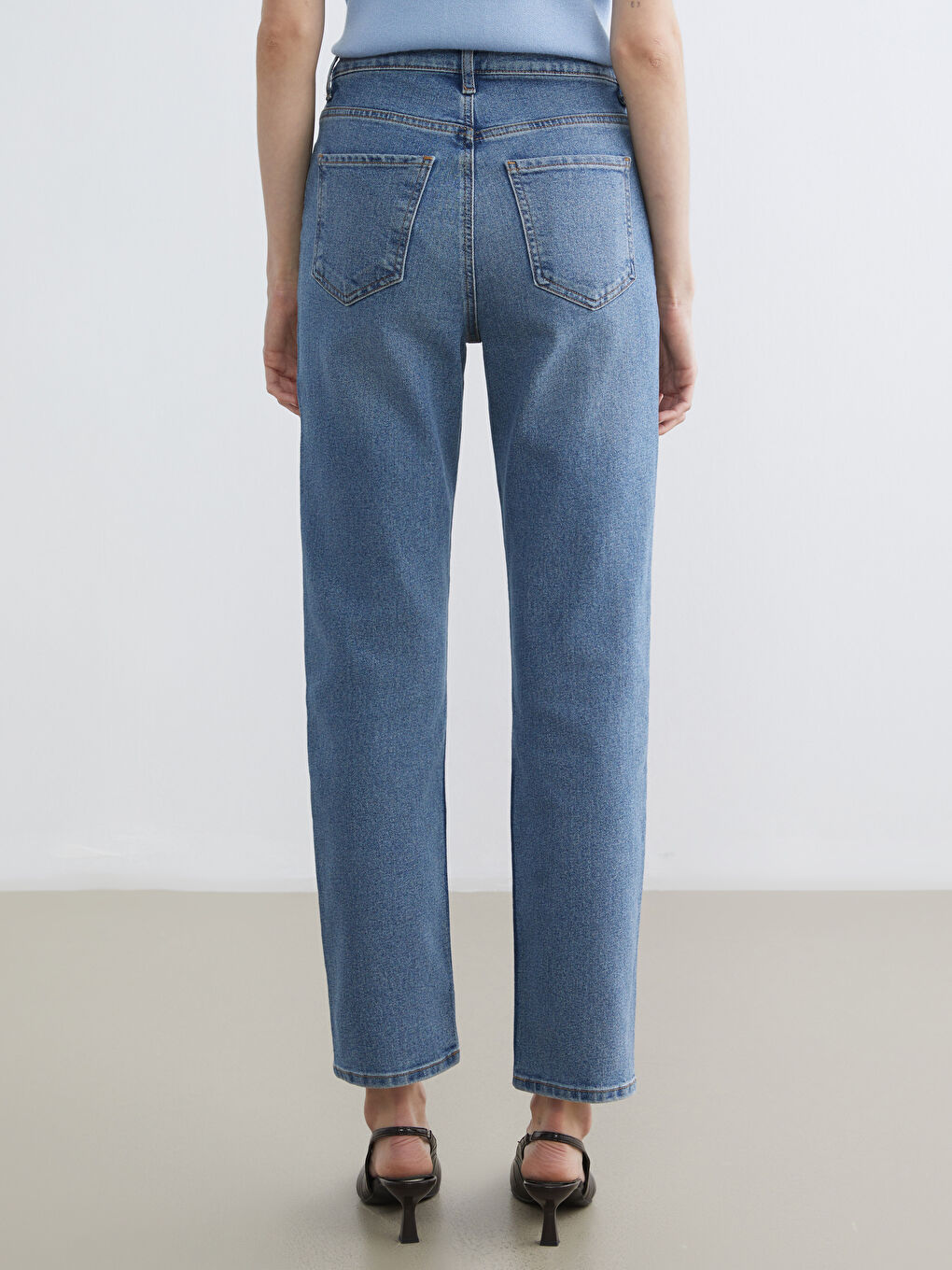 İndigo Mom Fit Kadın Jean Pantolon-3