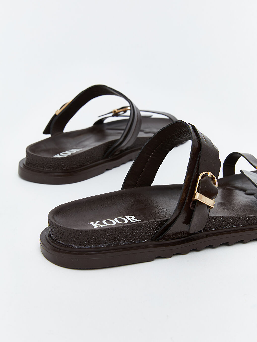 Kahverengi Deri Görünümlü Kadın Terlik-4